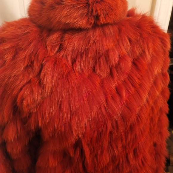 Genuine fur coat - Picture 2 of 10